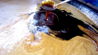 Cách Nhận Biết Mật Mía Bị Hư và Biện Pháp Xử Lý Hiệu Quả